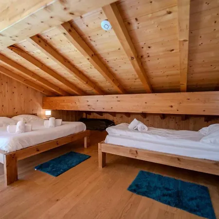 Vieil Ours Douillet 11pax Familial Vue